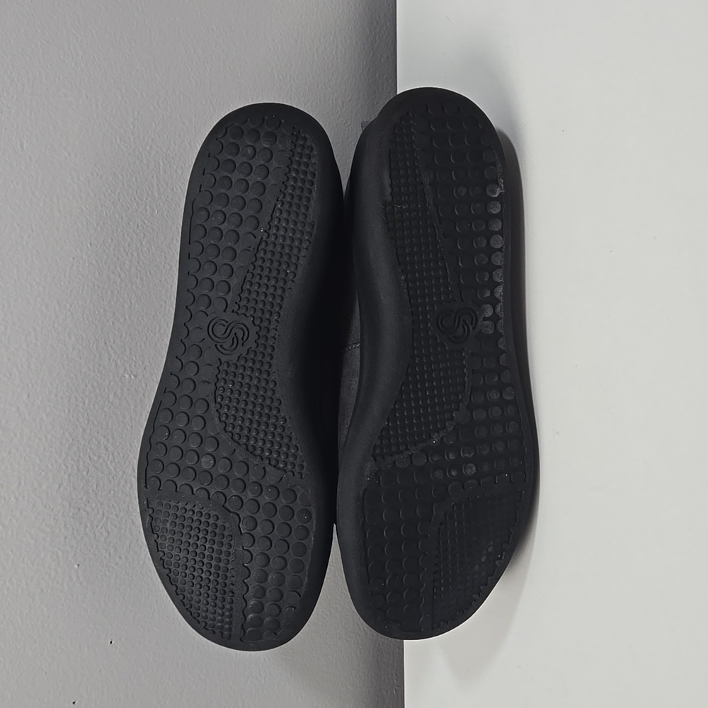 Clarks Cloudstepper Gray Shoes - image 6